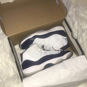 Jordan 11 “Midnight Navy”